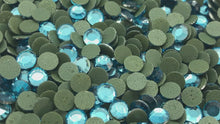 Cargar y reproducir el video en el visor de la galería, Medida ss16 (4mm) color Lt.Aquamarine