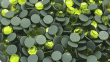 Cargar y reproducir el video en el visor de la galería, Medida ss30 (6mm) color Peridot